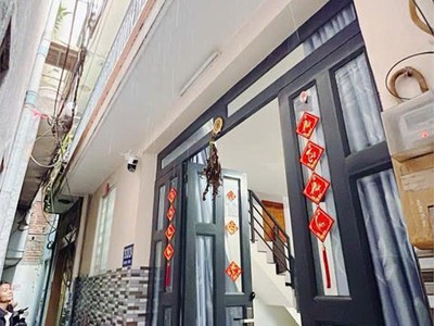 2,75 tỷ- nhà hiếm q7- khu kiều đàm - sổ hồng riêng - ko quy hoạch - ngang 6m - ngân hàng cho vay 1