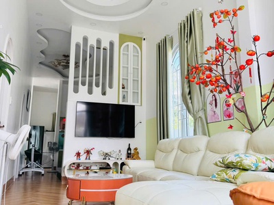 Cần bán gấp ngôi nhà - mái thái nghĩ dưỡng hiện đại - view như đà lạt . 3