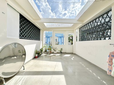 Tòa building 9t - oto tránh đỗ - gần phố - lô góc - nở hậu - t/ máy - dòng t.iền gần 1 tỷ/năm 1