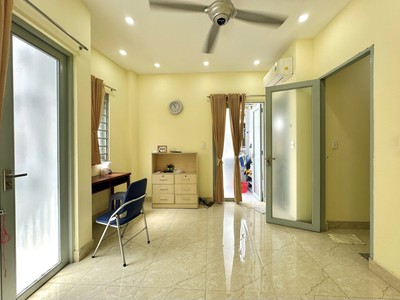 Bán nha hồ tùng mậu 57m2x5t, lô góc, ngõ thông kinh doanh, mt 11m, giá 11.7 tỷ 0