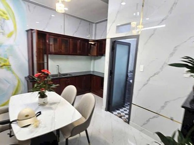 Nhà 2 tầng btct mới tinh 44m2, hẻm xe hơi một trục thới an 16. gần chợ thới an, quận 12. 3