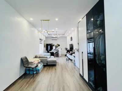 Bán gấp mặt phố vip sài đồng 58m2, mt4m, vỉa hè đá bóng, kinh doanh dòng tiền - 24.x tỷ 2