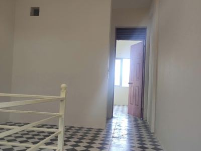 Cực sốc - bán shophouse 3 tầng mặt chợ nông sản liên phương - thường tín - giá chỉ hơn 1 tỷ 2
