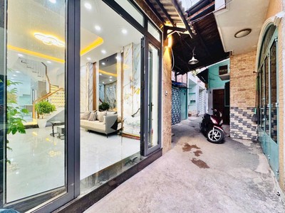 Nhà nguyễn oanh  full nội thất cao cấpthiết kế bắt mắt  xách vali ở ngay 0