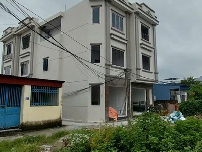 Chính chủ gửi bán 4 căn nhà 3 tầng tại Đông Lãm   Đa Phúc Dương Kinh .Nhà cách cầu Bùi Viện 1km , c 0