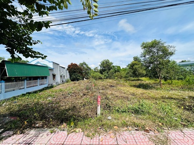 Bán 11.5m đất đất mặt tiền nguyễn du - tân phước - lagi giá ngộp 500tr/m ngang 3