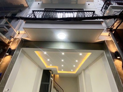 Phân lô khu vip nhất thanh xuân, gara ô tô, 6 tầng thang máy nhập khẩu. kinh doanh đỉnh 1