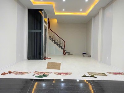 Phân lô khu vip nhất thanh xuân, gara ô tô, 6 tầng thang máy nhập khẩu. kinh doanh đỉnh 2
