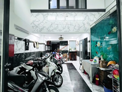 Cần bán gấp căn hộ dịch vụ mặt tiền tạ quang bửu, dòng tiền ổn định 40 triệu/tháng 1