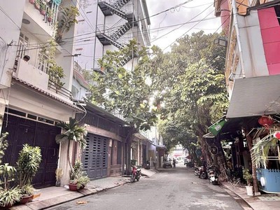 Bán chdv  mặt tiền khu sân bay - diện tích  19x21m - 6 tầng - có thang máy - 300tr/th - chỉ 75 tỷ 1