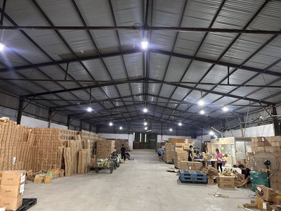 Cho thuê kho xưởng 1200m2 Mặt đường gom Đại Lộ Thăng Long, Yên Sơn, Quốc Oai 1