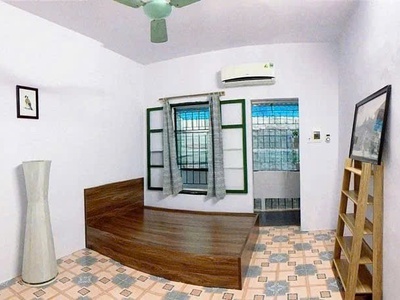 Cho thuê nhà tập thể Trần Quốc Toản, Hoàn Kiếm 50m, 2 ngủ giá 10 triệu, nhà đẹp, đủ đồ 1