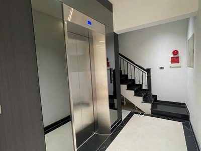 Bán nhà trần hưng đạo, 100m2, 8 tầng thang máy, mặt tiền 4.3m, 62.5 tỷ, nhà xịn đẹp, ngõ ô tô 0