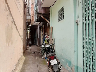 Nhà 3 tầng nở hậu l đường nguyễn thị tần p2q8. giá 2,8 tỷ 2