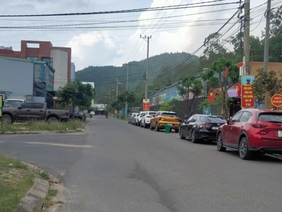 Bán căn hộ 3 tầng, 23 phòng    mt khánh an, gần chợ hòa khánh   đhsp đà nẵng - chỉ 7.x tỷ 0