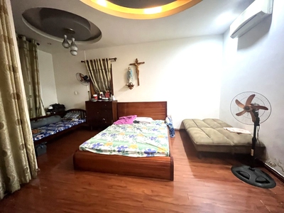 Bán nhà 3 tầng hẻm xe hơi 263m2 8x32m và 10 phòng trọ dòng tiền 25 triệu/tháng chỉ 18 tỷ phú châu 0