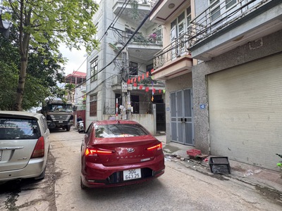 Bán nhà thụy phương 38m- 4 tầng dân xây ô tô tránh kinh doanh nhỉnh 7 tỷ 1