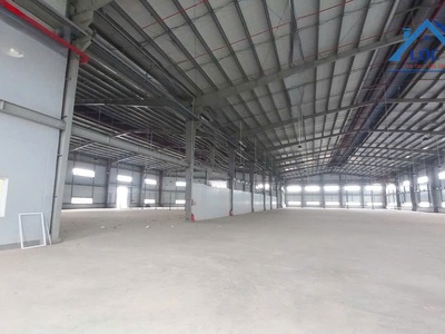 Cho thuê xưởng 2600m2 kcn long thành, đồng nai 4,4usd/m2 3