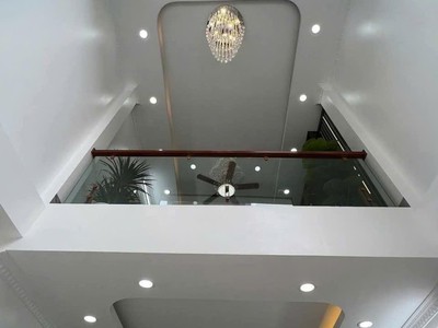 Đông mỹ, thanh trì, 4 tầng 8.6 tỉ thang máy nhập khẩu, full nội thất xịn 3