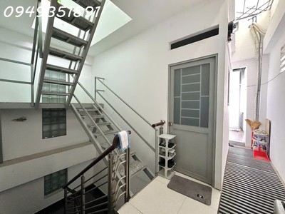 nhà chdv - 12 phòng - 2 mặt thoáng - hẻm ô tô nơ trang long p7 bình thạnh 4