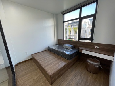 Cho thuê căn hộ cao cấp Vinhomes Marina, 1 ngủ  35m2 . 6