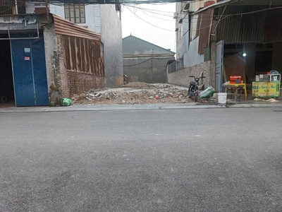 Bán 135m2 đất thổ cư giá tốt nhất khu vực trục chính hà lâm 2 thư lâm -đông anh 0