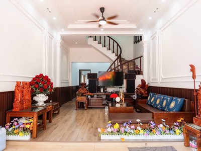 Bán nhà mặt phố khu Đông Nam Cường, TP Hải Dương, 81m2, 3 tầng, 4 ngủ, mt 4.5m, hè 5m 0
