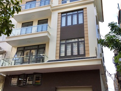 Cần cho thuê căn nhà mặt phố khu Đông Nam Cường, TP HD, 67.5m2, 4 tầng, 4 ngủ, full đồ 0