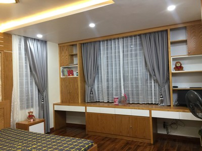 Cần cho thuê căn nhà mặt phố khu Đông Nam Cường, TP HD, 67.5m2, 4 tầng, 4 ngủ, full đồ 8