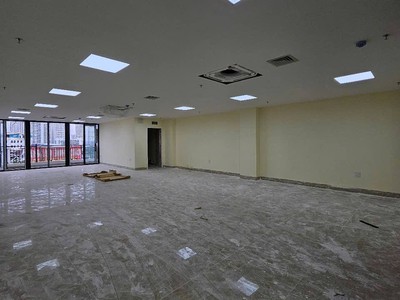 Siêu Đẹp Mặt phố Huế 190M2 MT 6.5M 147 Tỷ 1 Sổ 1 Chủ Pháp Lý nét 3