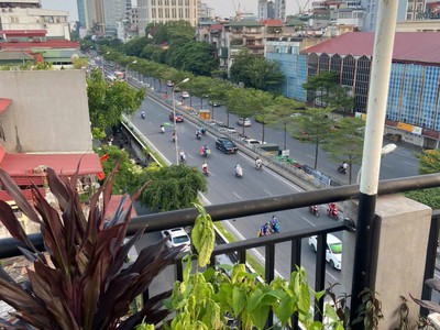 Hồng Hà Hoàn Kiếm-nhà mặt phố-mặt chợ-49M 6T-kinh doanh sầm uất-cho thuê 2