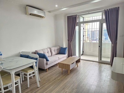 Bán căn hộ 2pn 2wc đường trần quý kiên, tt quận cầu giấy giá 4 tỷ 8 0