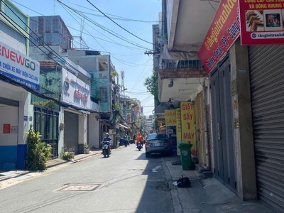 Ngộp trường chinh - 5x18m2 hxh vô nhà - 2 tầng ở liền - đầu tư 0