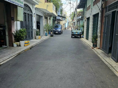 Bán nhà mặt tiền năm châu - 4x15m -2 tầng hxh kinhh doanh 1