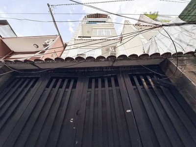 Nhà đường nguyễn đình chính quận phú nhuận phường 15. 0