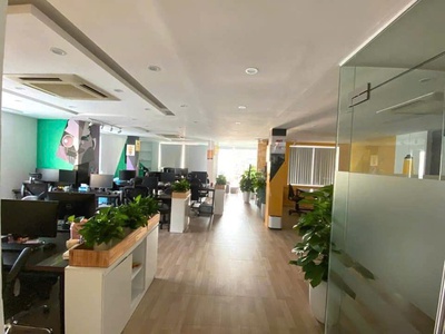 Bán tòa nhà phố dịch vọng hậu, gần quận ủy cầu giấy dt100m2 6 tầng, có hầm, vỉa hè kd, 58,7 tỷ 2