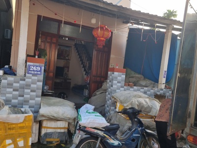 Chủ kẹt tiền càn bán gấp nhà tại phù đổng thiên vương hội an giá 2.3 tỷ 2