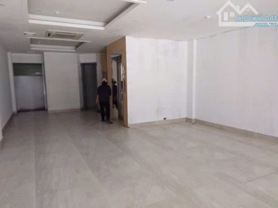 Cho thuê nhà mặt ngõ phố việt hưng   gần công viên lệ mật   5 tầng   1 hầm   thang máy   35tr/tháng 2