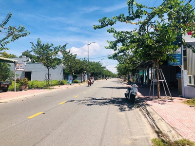 Bán 20m x 30m đất odt đường nguyễn du - tân phước - lagi giá rẻ nhất gần biển 0