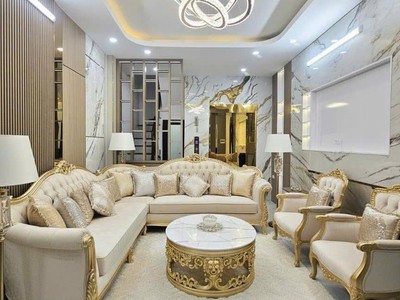 Siêu phẩm nhà phố hoàng quốc việt. full nội thất cao cấp, thang máy,  ô tô vào nhà. chỉ việc xách 0
