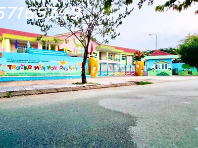 Bán đất quận 9 - ngay cổng bên phước thiện view vinhomes q9 - lô góc 2 mặt tiền - 1