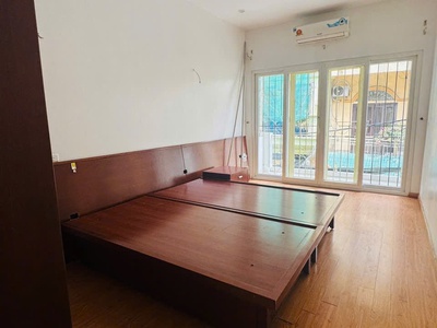 Nhà phân lô hàng không   phố vip   gara   an sinh đỉnh   nguyễn sơn   long biên    diện tích: 1