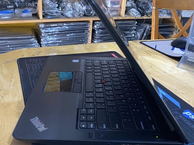 Laptop Lenovo Thinkpad E470 Core i5-7200U Ram 8GB SSD 256GB VGA ON Màn 14 Inch Máy Đẹp 3