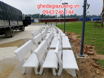 Ghế đá công viên HCM 1