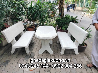 Bộ bàn ghế ghế đá HCM 1
