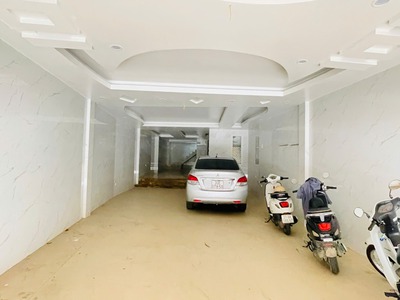 Bán nhà phố Thái Hà, Đống Đa, sát phố, ô tô vào nhà, tiện KD, 7 tầng 118m2 giá 47 tỷ 0