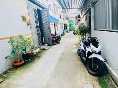 Chính chủ bán nhà đẹp đường số 1, phường 13, Gò Vấp, 55m2, 2 lầu 11