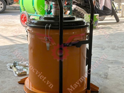 Máy bơm mỡ khí nén Masada MD-635L giá rẻ 2