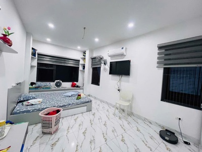 Bán nhà lô góc Mỹ Đình 45m  4 tầng, full nội thất chỉ 8 tỷ 1