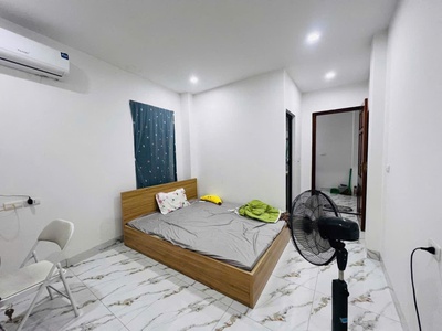 Bán nhà lô góc Mỹ Đình 45m  4 tầng, full nội thất chỉ 8 tỷ 2